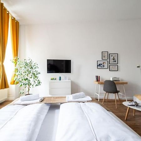 Lite 1Br Near Metro & Center By Hm Apartamento Viena Exterior foto