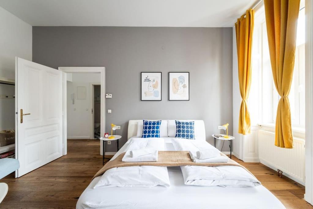 Lite 1Br Near Metro & Center By Hm Apartamento Viena Exterior foto